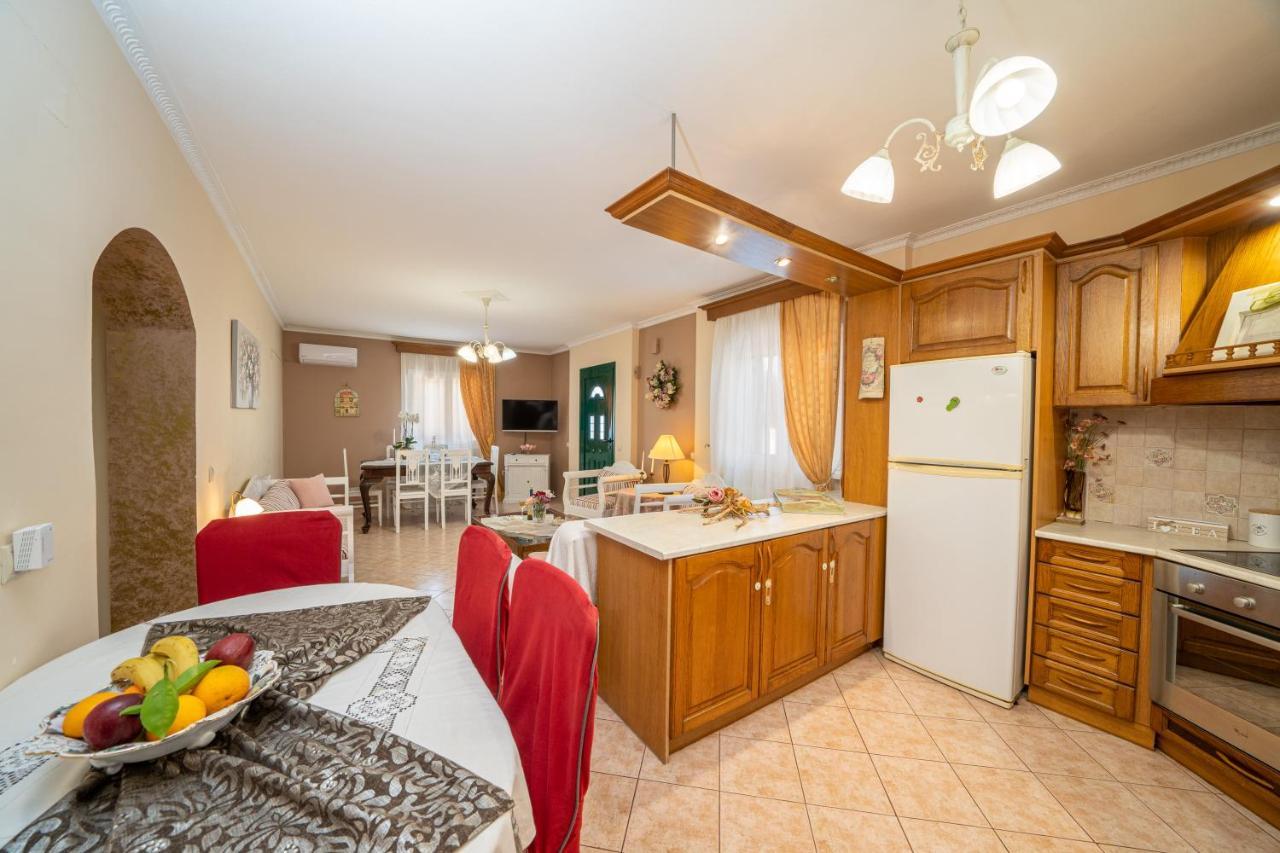 Artemis Superb 2 Bedroom Apartment 700 M Away From The Beach Minia Eksteriør billede